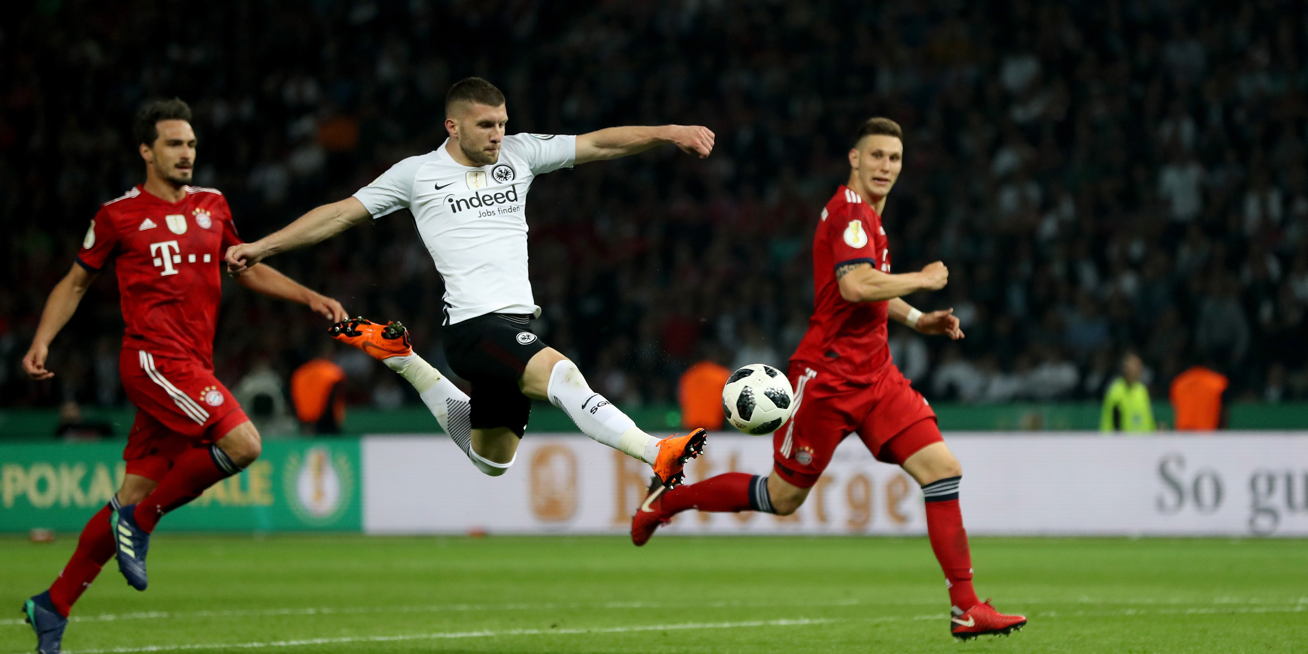 Rebic, Frankfurt, bwin