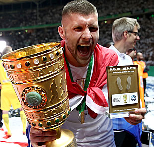 Ante Rebic, Eintracht Frankfurt, Rebic Transfer